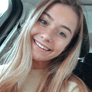 Meet your Posher, Liv